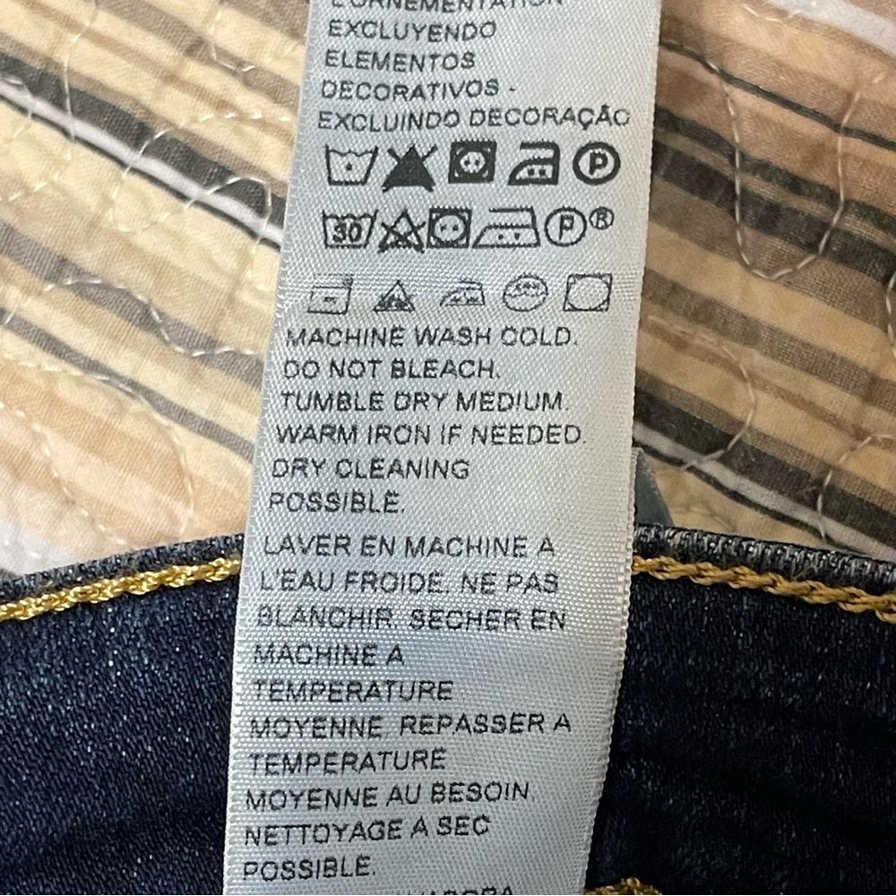 Levi's 721 Women’s 14 (34) Classic Dark Indigo Wash High Rise Skinny Jeans - Picture 7 of 9